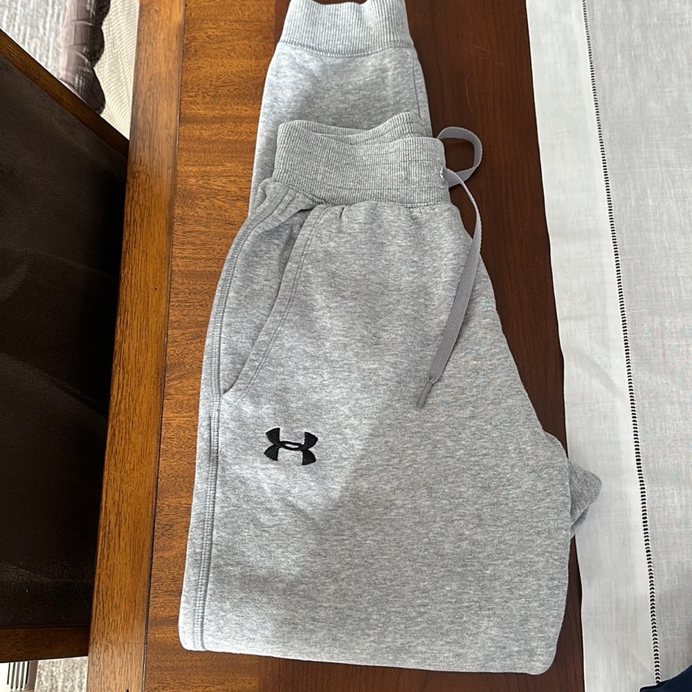 Men’s under armor sweatpants